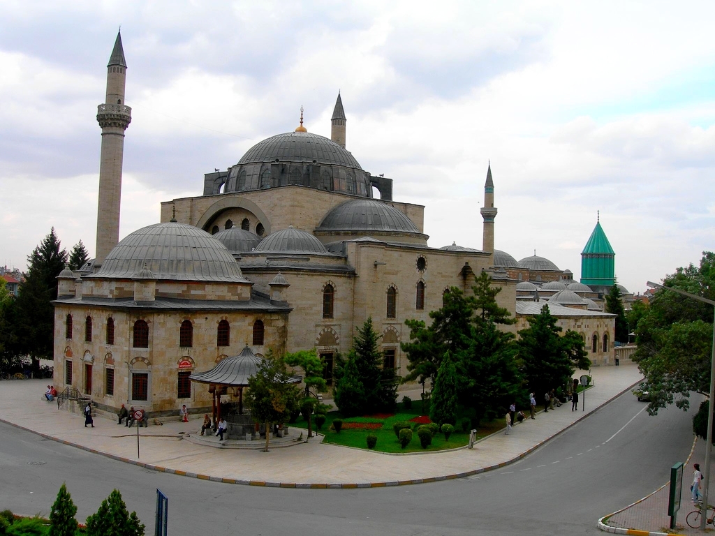 architektura 1 - Mosques in Konya - Turkey.jpg