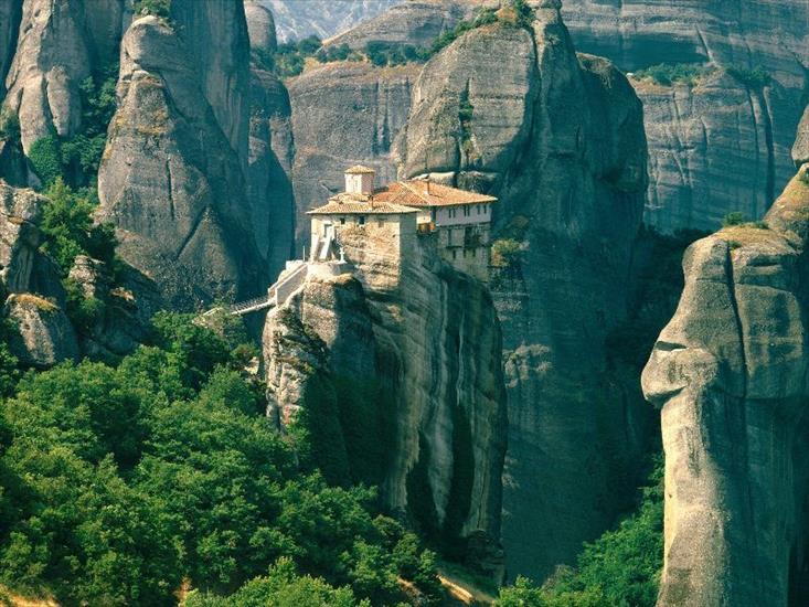 góry - Roussanou Monastery, Meteora, Greece.jpg
