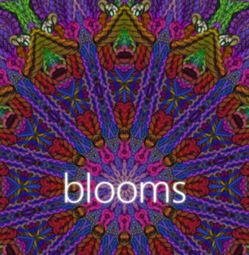 Vegenaut - Blooms EP 2011 - Folder.jpg