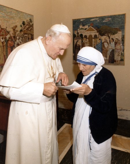 Nasz Umiłowany Papież- Jan Paweł II1 - Pope--Mother-1984.jpg