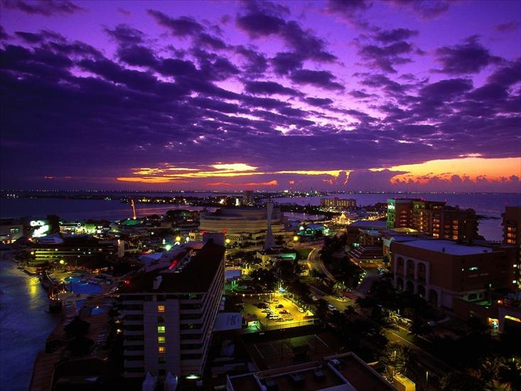 Miasta Nocą - Cancun_at_Twilight_1600 x 1200.jpg