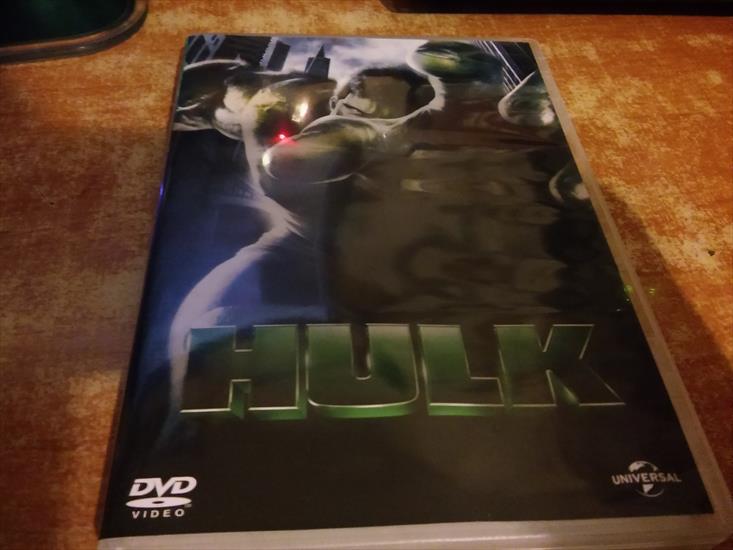 Hulk - Hulk 16 Na 16.jpg