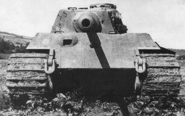 TAPETY CZOŁGI - PzKpfw VI Ausf. B Tiger II fot. 5.jpg