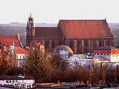 Toruń - 240px-Marienkirchethorn.JPG