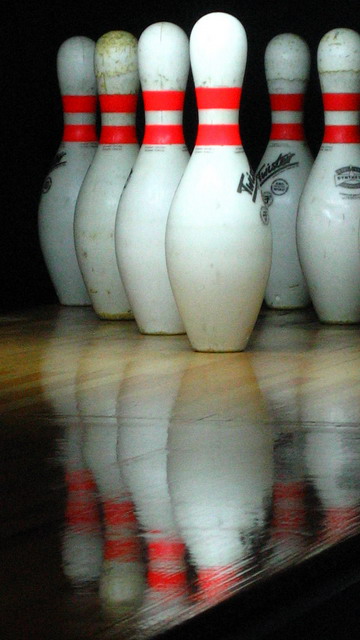 Tapety 360x640 - bowling2.jpg