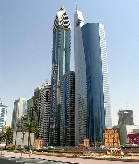  NAJWYŻSZE BUDYNKI MIESZKALNE NA ŚWIECIE - Century Tower-Dubaj.jpg