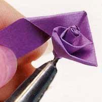 Origami, papieroplastyka itp - Folded-rose-forming.jpg