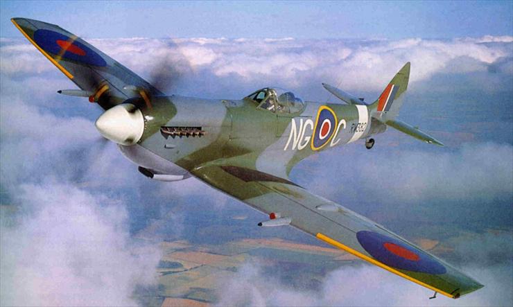  SAMOLOTY - 088_planesspitfire.jpg