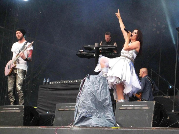 Within Temptation - 2012 ... - Within Temptation - 2012 Live  Main Square Festival 1024-768.jpg