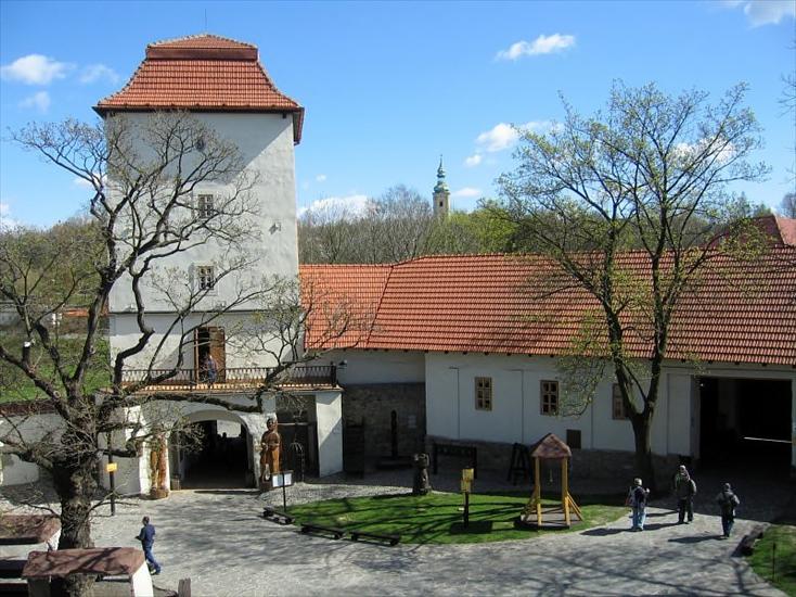 Zamki w Polsce - zamek_w_slaskiej_ostrawie.jpg