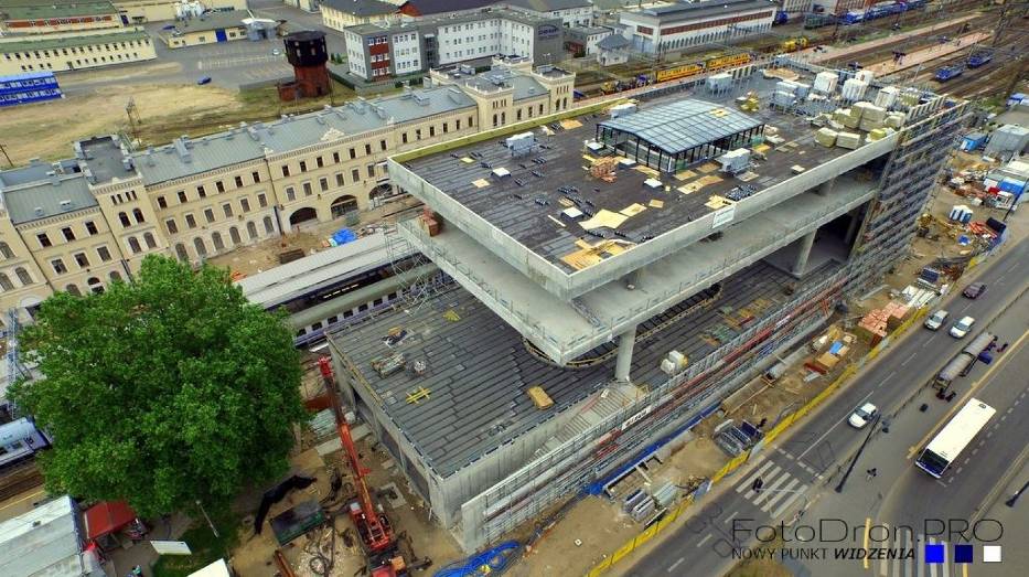 Bydgoszcz na fotografii - Dworzec PKP w budowie.jpg