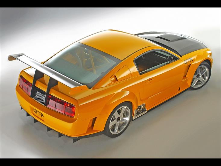 2005 Ford Mustang GT-R Concept1 - 2005 Ford Mustang GT-R Concept Rear Angle - Top.jpg