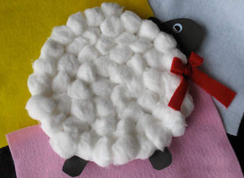 WIELKANOC1 - cotton-ball-lamb-easter-craft-photo-350-aformaro-081_rdax_65.jpg