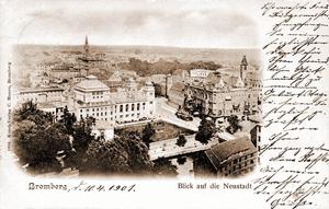 Stara Bydgoszcz - Widok na nowe miasto, na widokówce Carla Mauve w By...atr Miejski zbudowany w roku 1896, a spalony w 1945.jpg